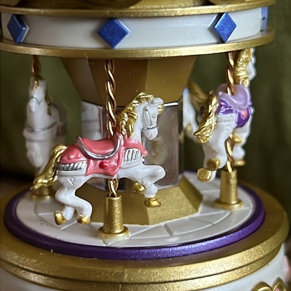 Hallmark 2003 Series #2 Jewelry Box Collection Ornament. No Box - Picture 5 of 12